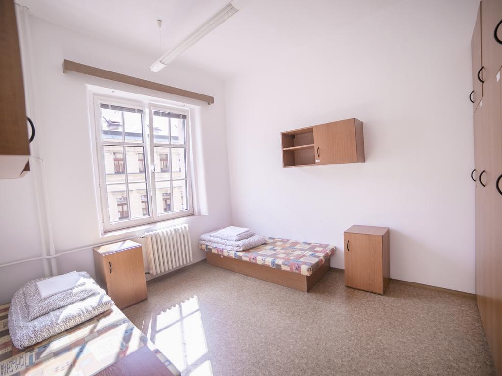 פראג Dizzy Daisy Hostel חדר תמונה