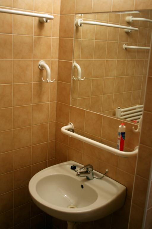 פראג Dizzy Daisy Hostel חדר תמונה